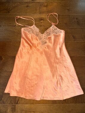 Victoria’s Secret Satin Lace-Trim Short Slip Dress Orange Small